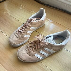 Adidas Women's Gazelle Sneakers - Beige and White